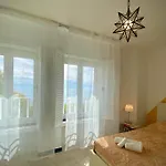 Apartamento Dimora Concept - Beautiful Flat With Terrace And Sea View - Free Parking