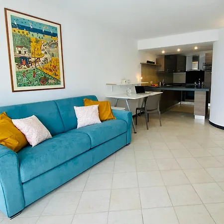 Dimora Concept - Beautiful Flat With Terrace And Sea View - Free Parking Apartamento *