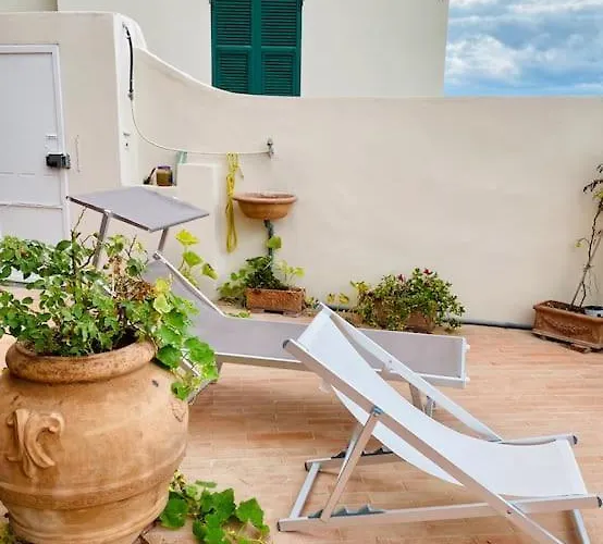 Dimora Concept - Beautiful Flat With Terrace And Sea View - Free Parking Apartment