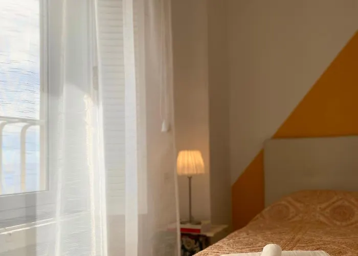 Dimora Concept - Beautiful Flat With Terrace And Sea View - Free Parking Appartement