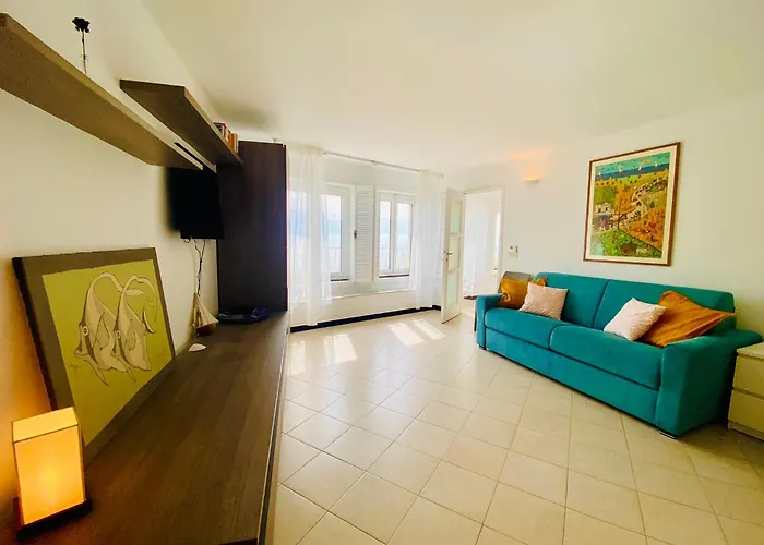 Dimora Concept - Beautiful Flat With Terrace And Sea View - Free Parking Apartment Genoa