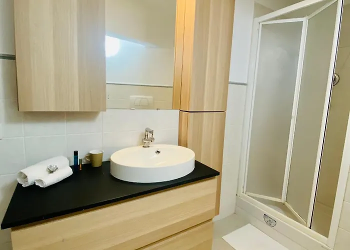 Dimora Concept - Beautiful Flat With Terrace And Sea View - Free Parking Gênes