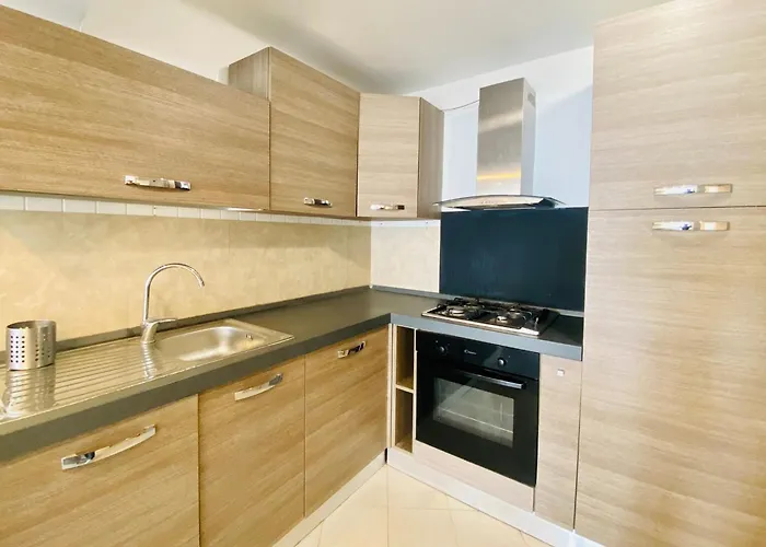 Dimora Concept - Beautiful Flat With Terrace And Sea View - Free Parking Appartement *
