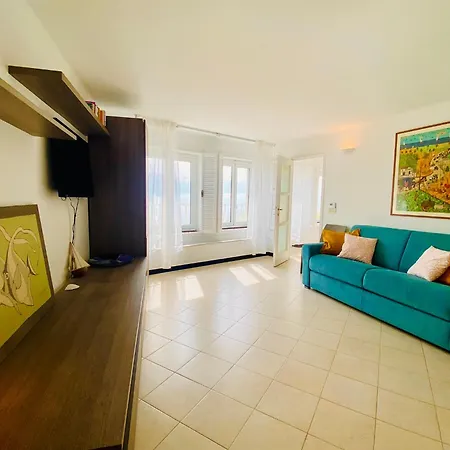 Dimora Concept - Beautiful Flat With Terrace And Sea View - Free Parking דירה ג'נובה
